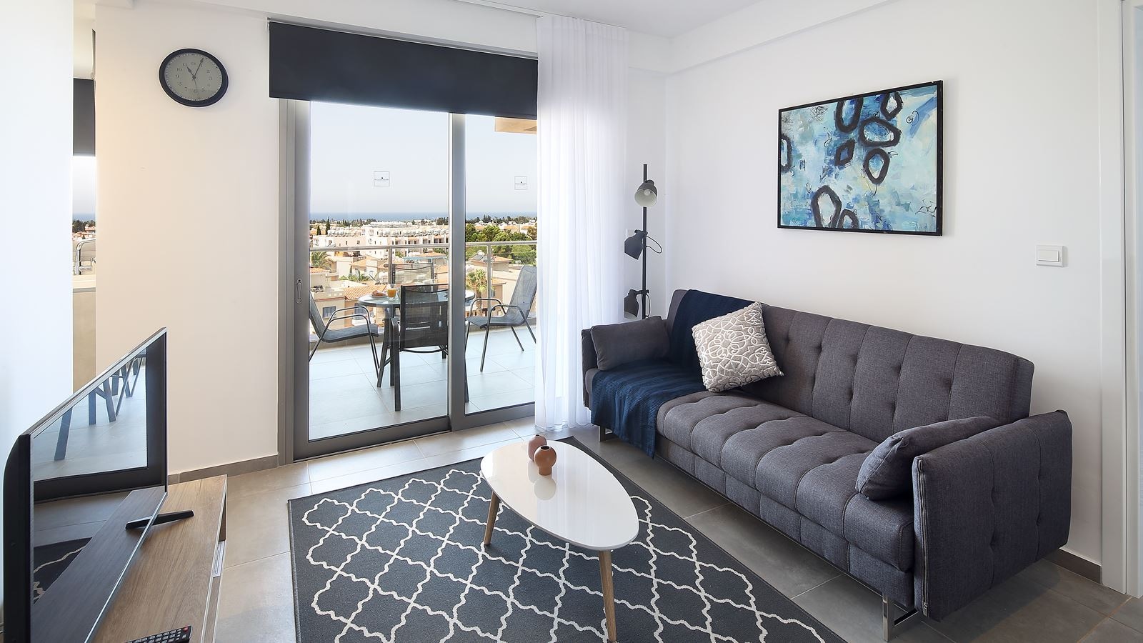 rooms-1-bedroom-deluxe-apartment-balcony-or-terrace