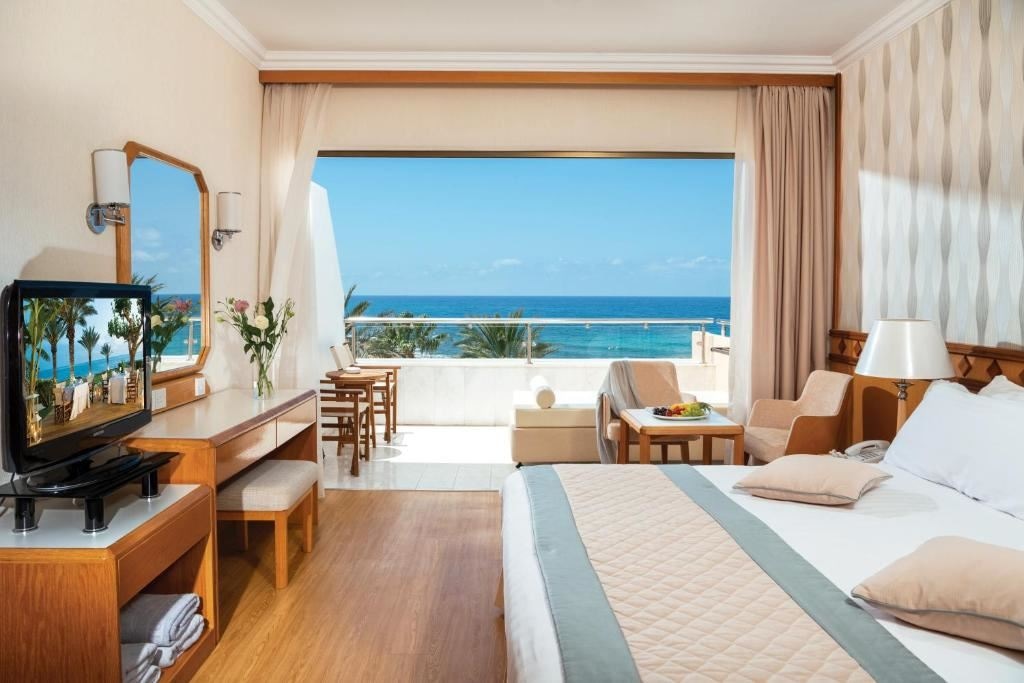 rooms-superior-deluxe-sea-view