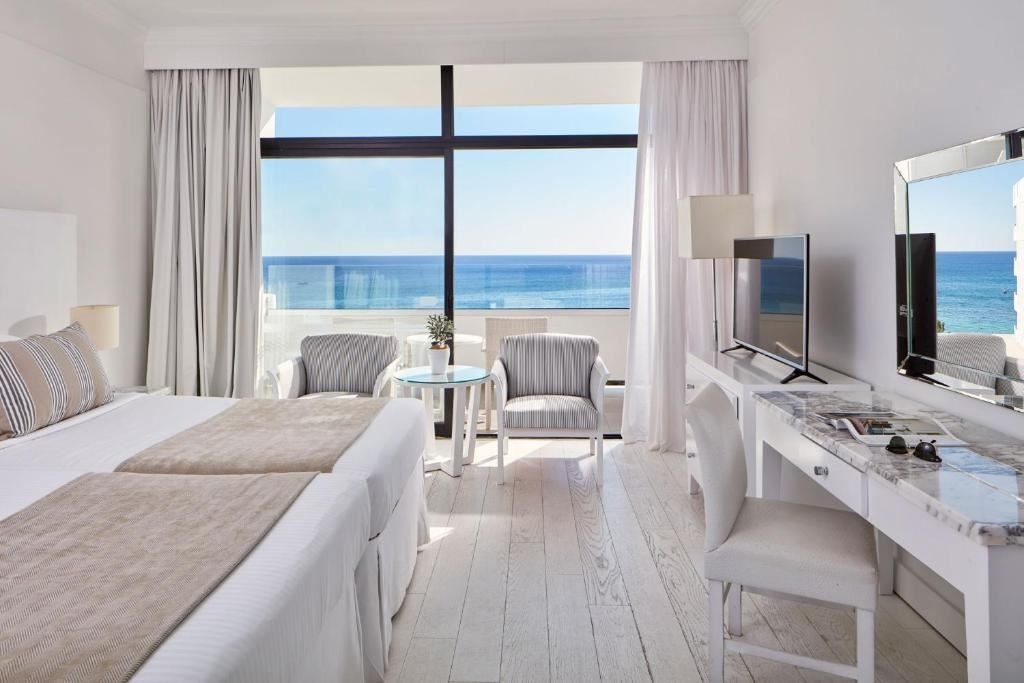 rooms-standard-room-sea-view