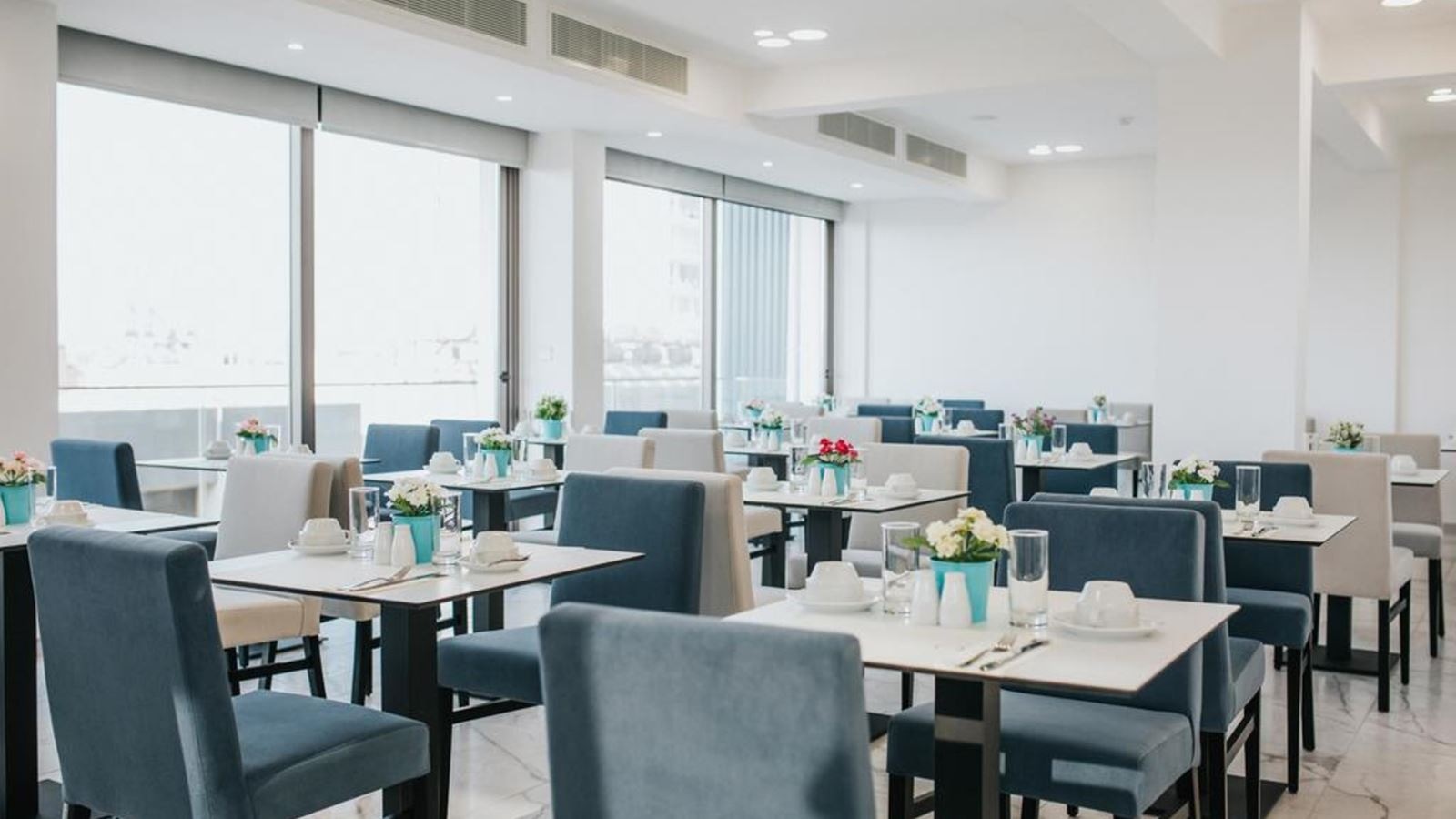 bars-poolside-snack-bar