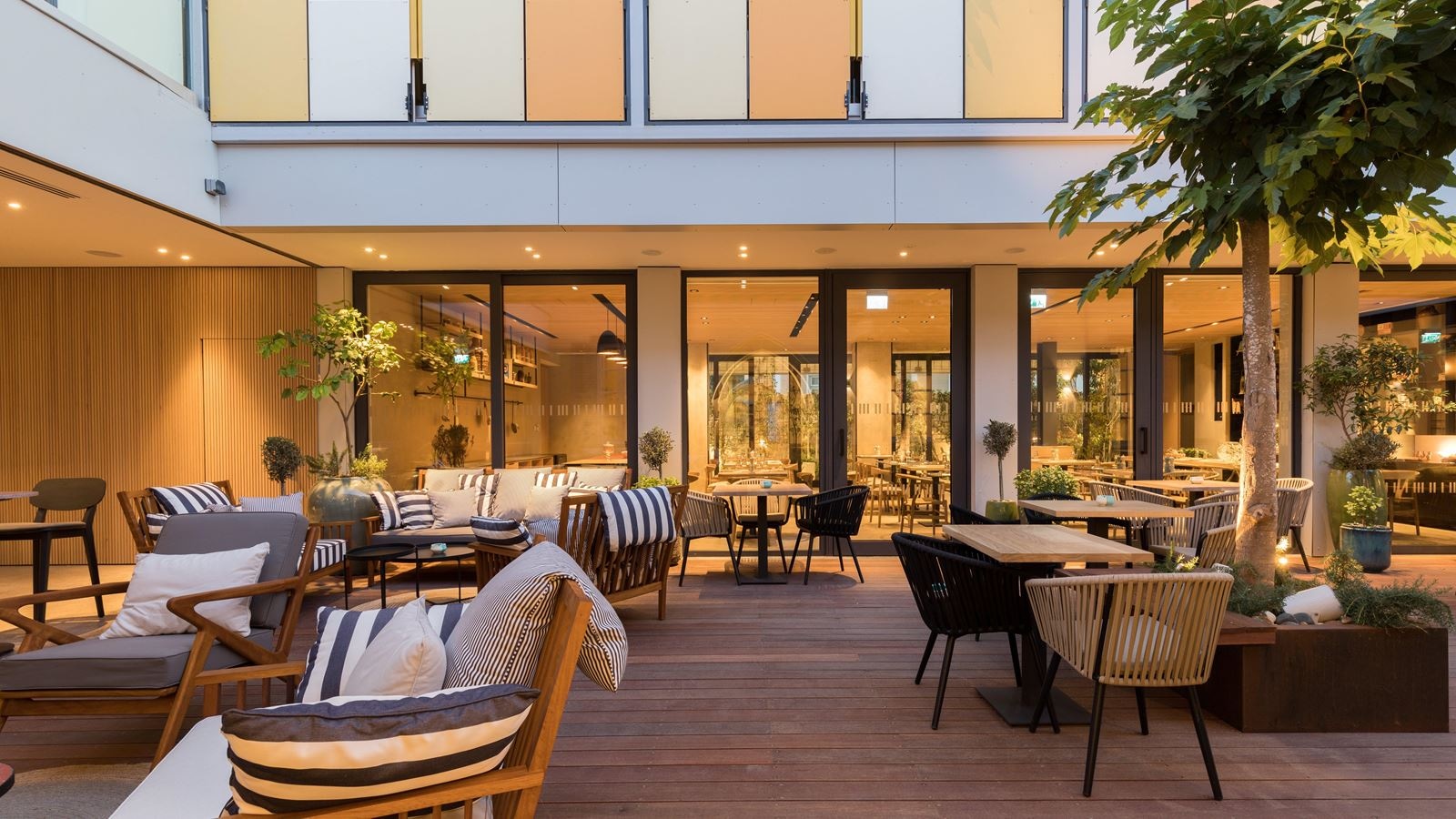 restaurants-restaurants