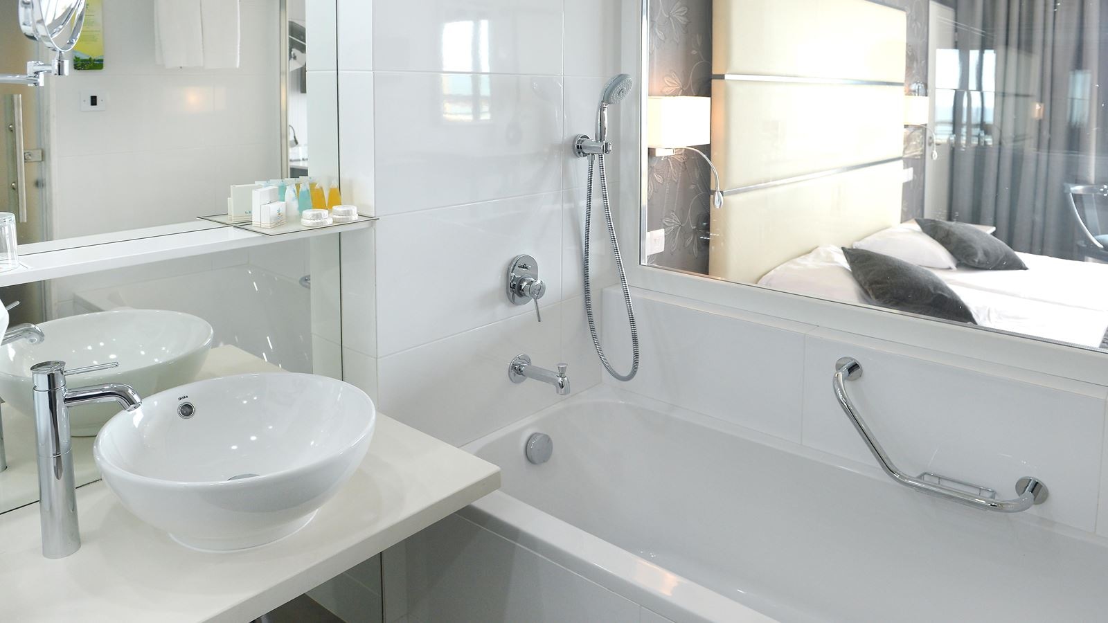 rooms-double-or-twin-superior