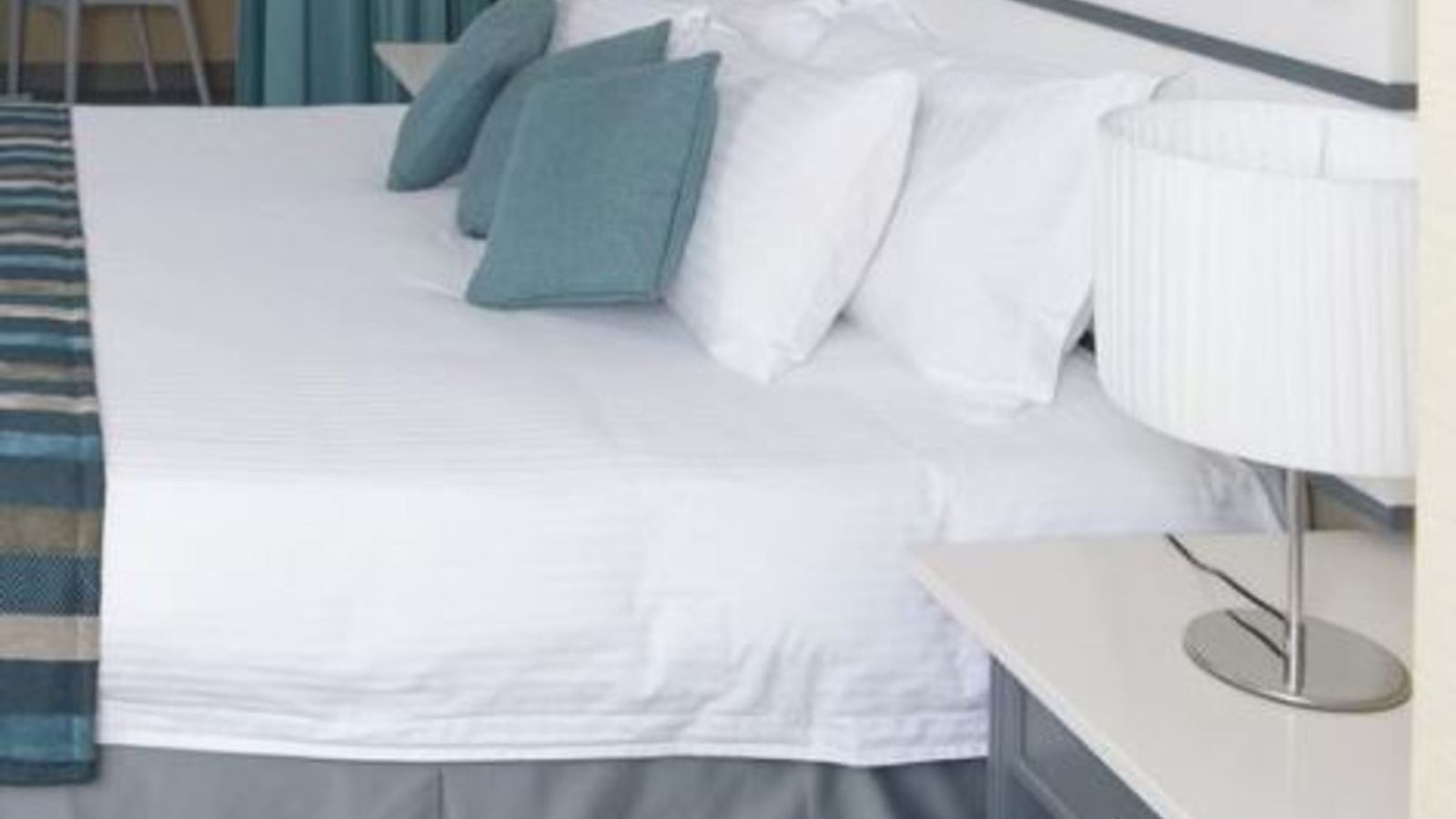 rooms-double-or-twin-standard