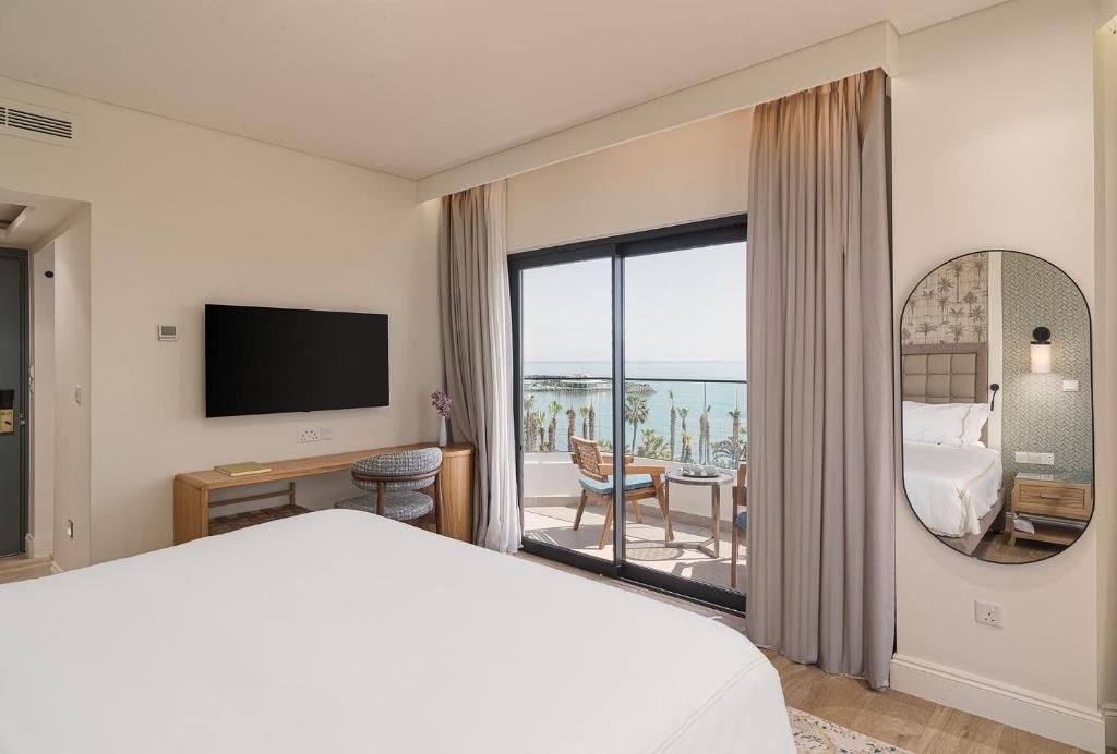 rooms-superior-room-sea-view