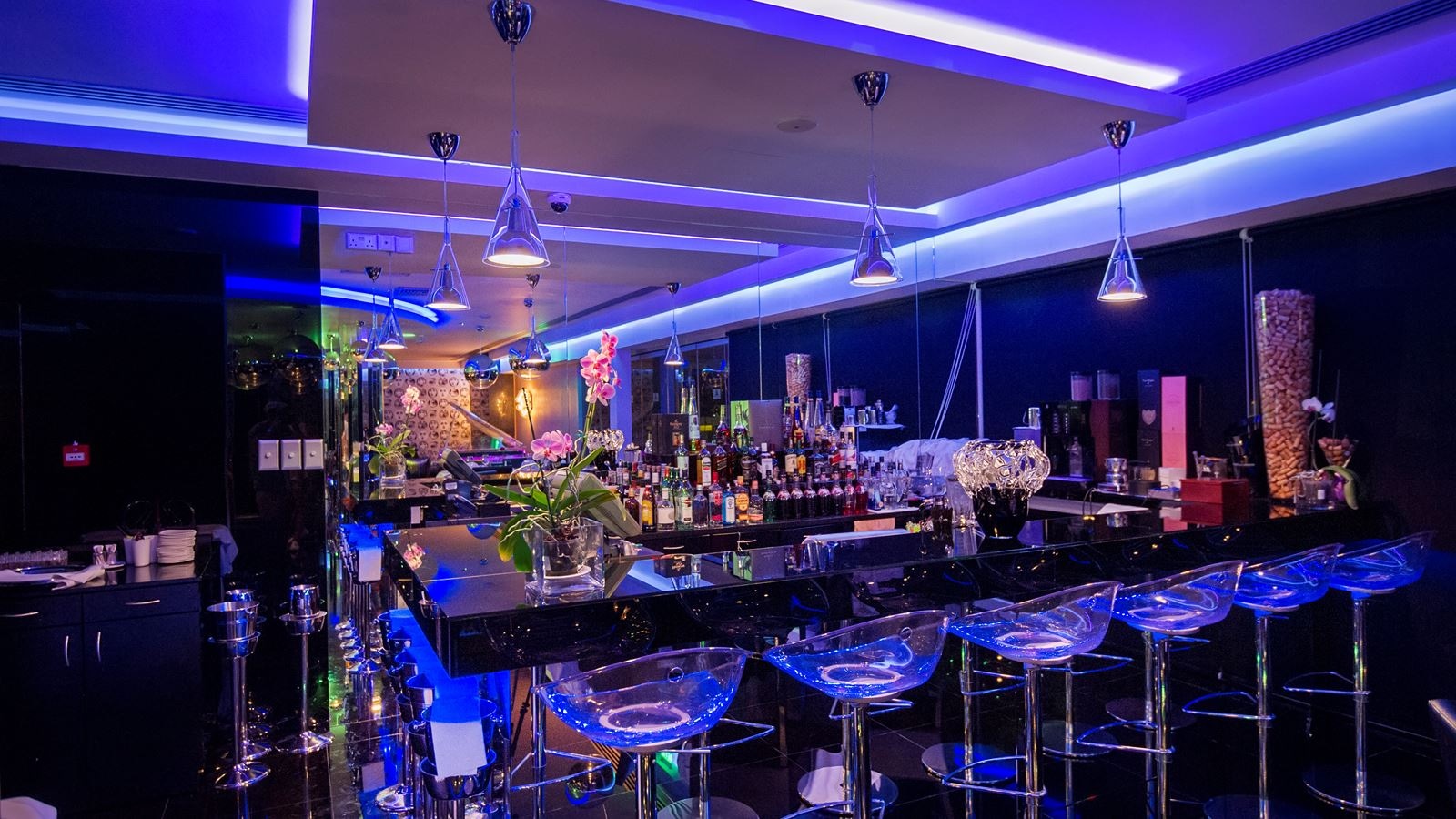 restaurants-glasshouse-lounge-restaurant