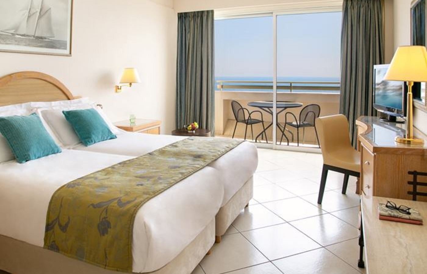 rooms-superior-twin-room-sea-view