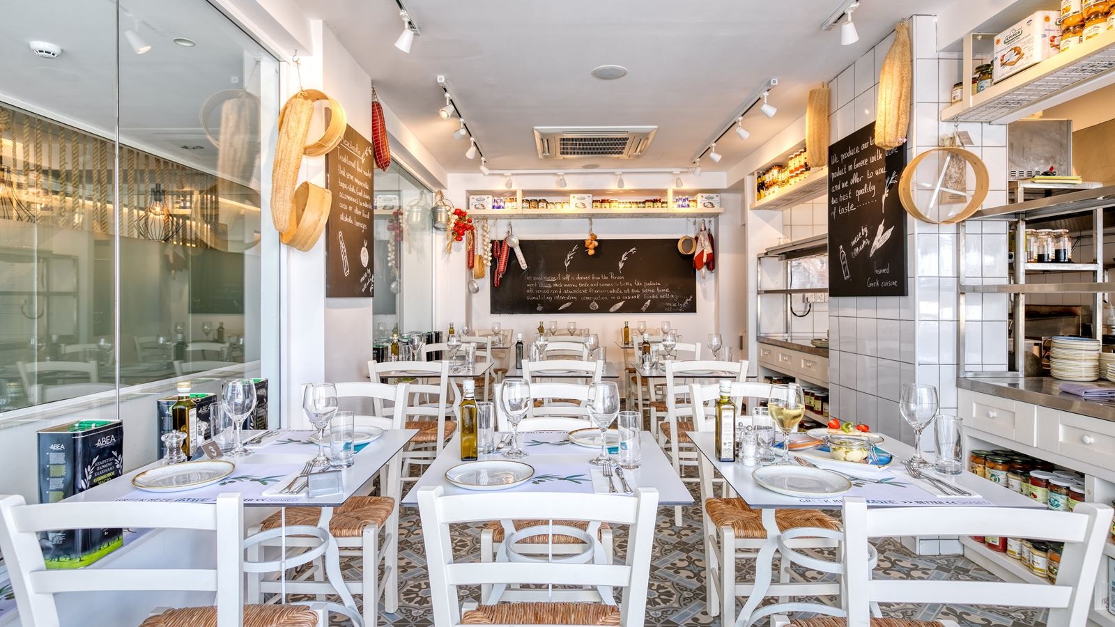 restaurants-restaurants