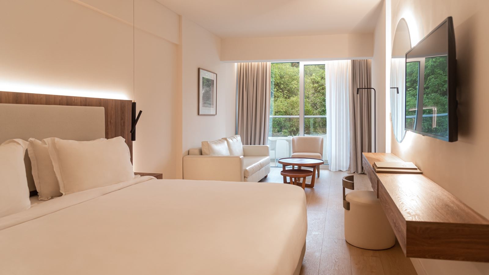 rooms-superior-studio-inland-view-balcony