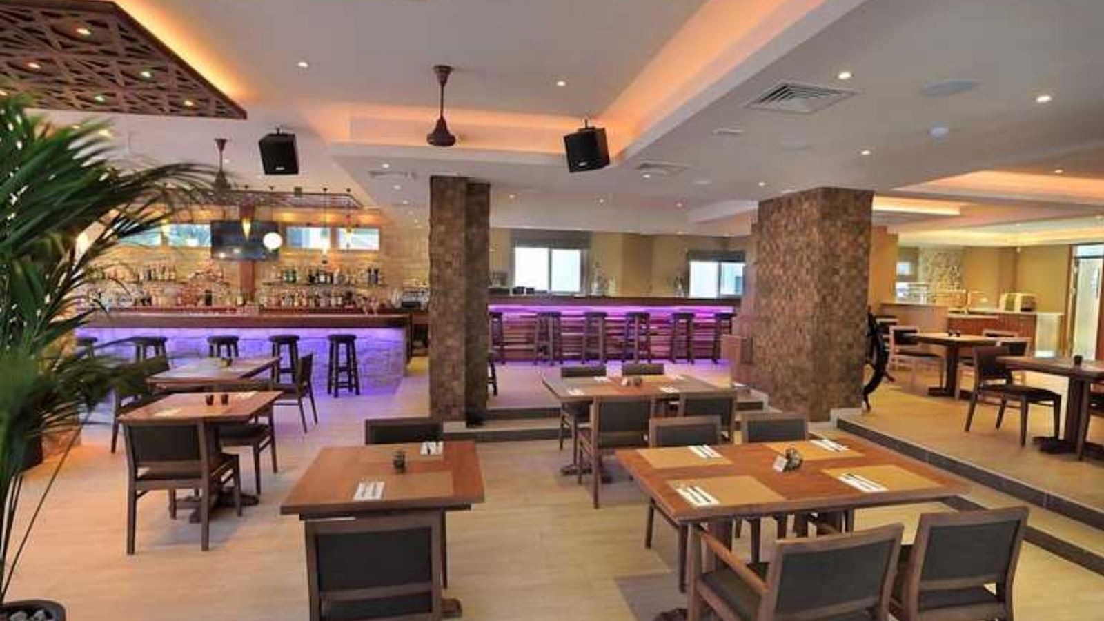 restaurants-restaurants