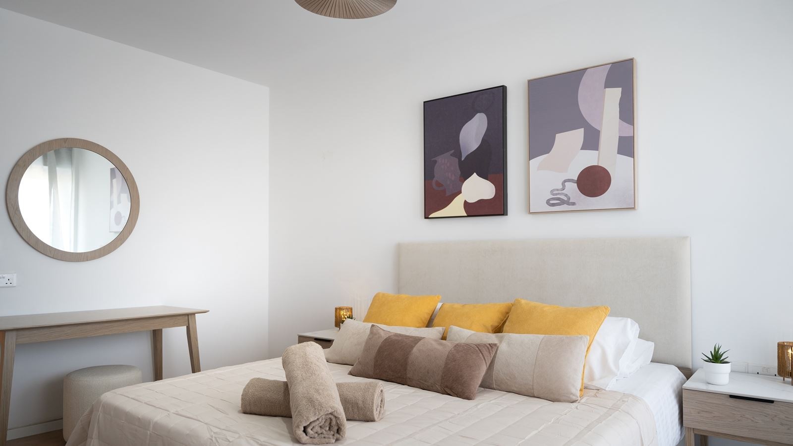 rooms-family-suite-inland-view-balcony