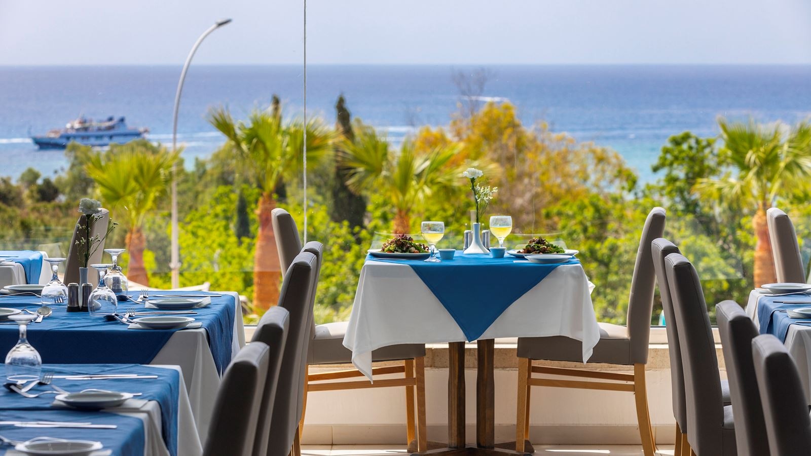 restaurants-main-restaurant