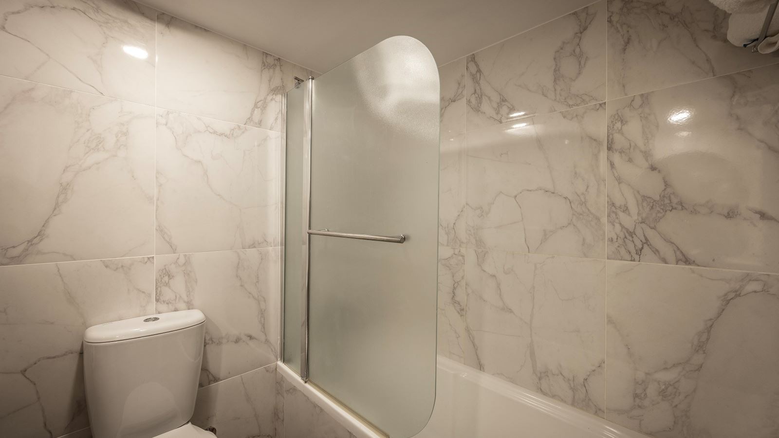 rooms-double-inland-view-balcony