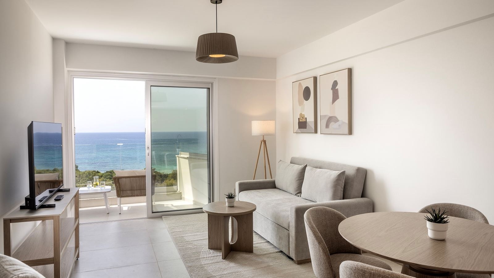 rooms-suite-1-bedroom-sea-view