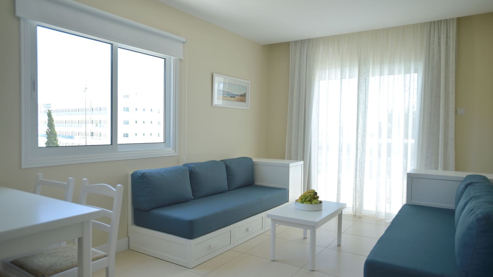 rooms-standard-family-suite