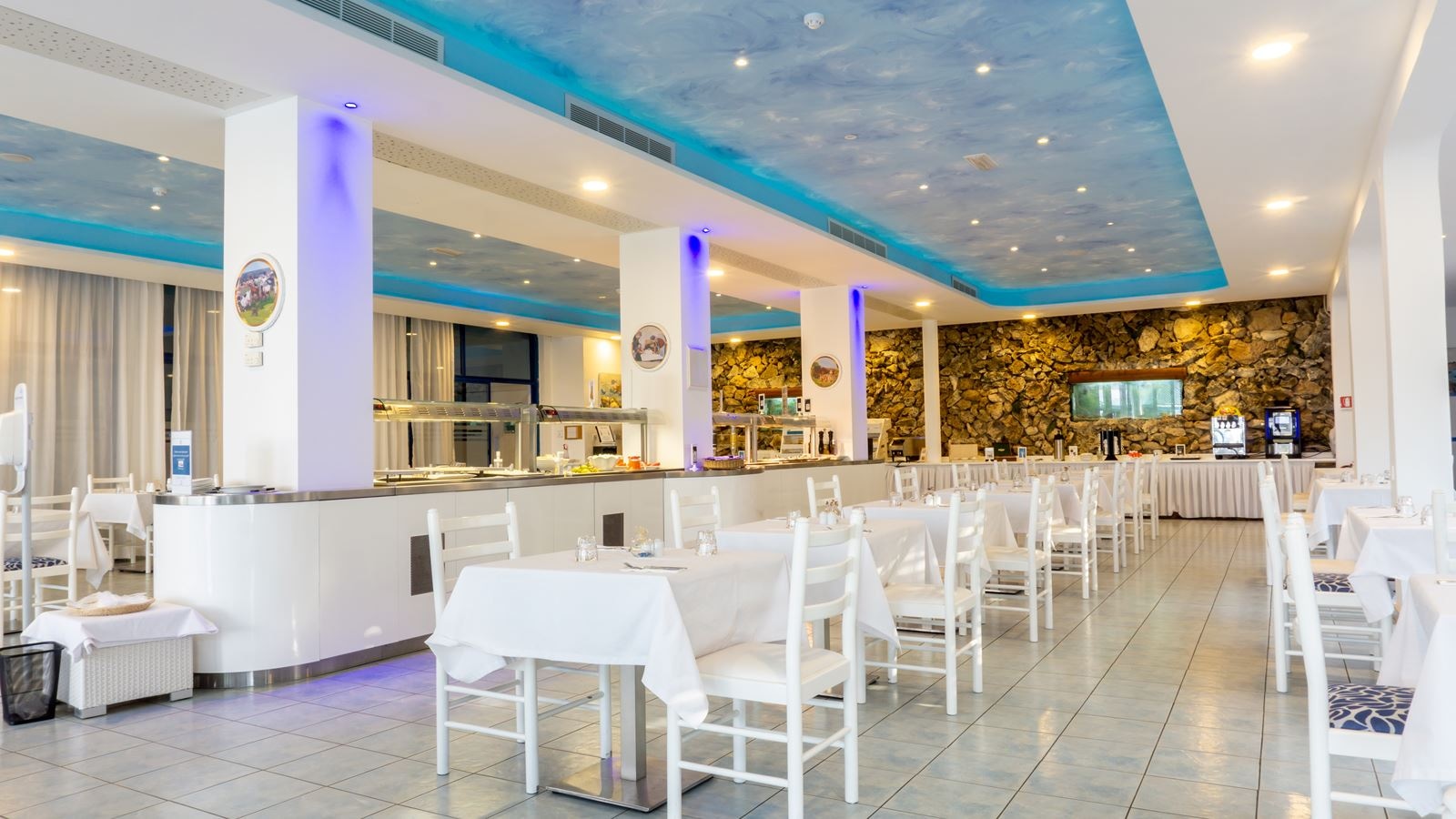 restaurants-restaurants