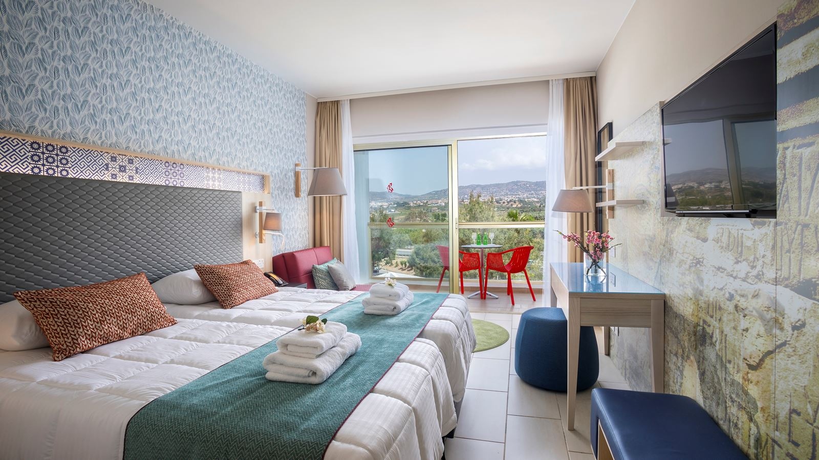 rooms-executive-room--swimup--pool-terrace-