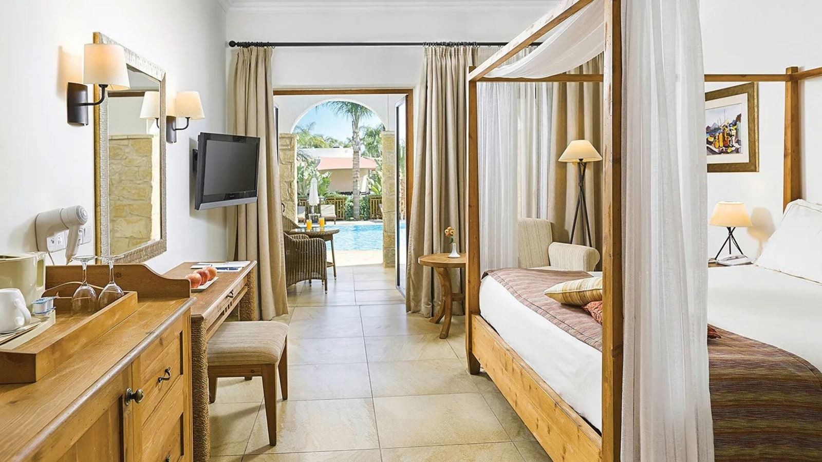 rooms-deluxe-junior-suite-swimuppoolterrace