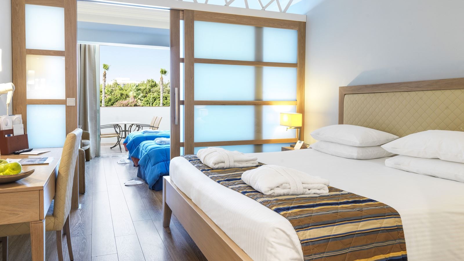 rooms-quad-familysuite