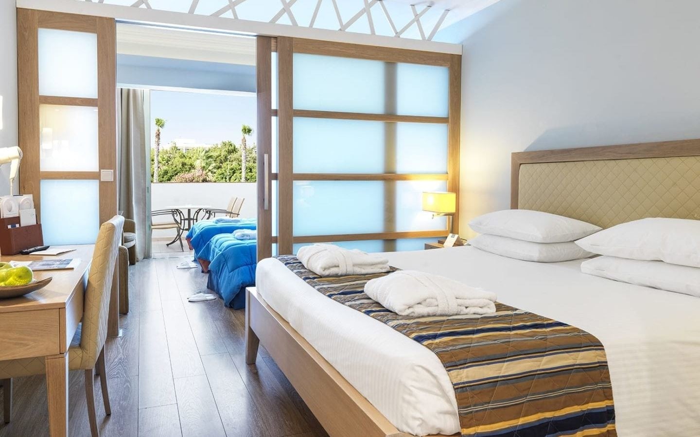 rooms-quad-familysuite