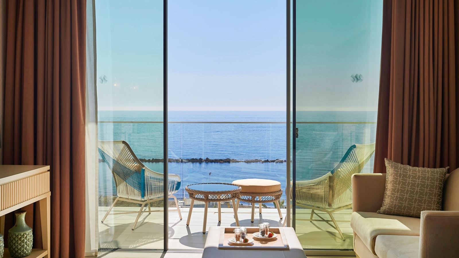 rooms-single-use-room-seaview