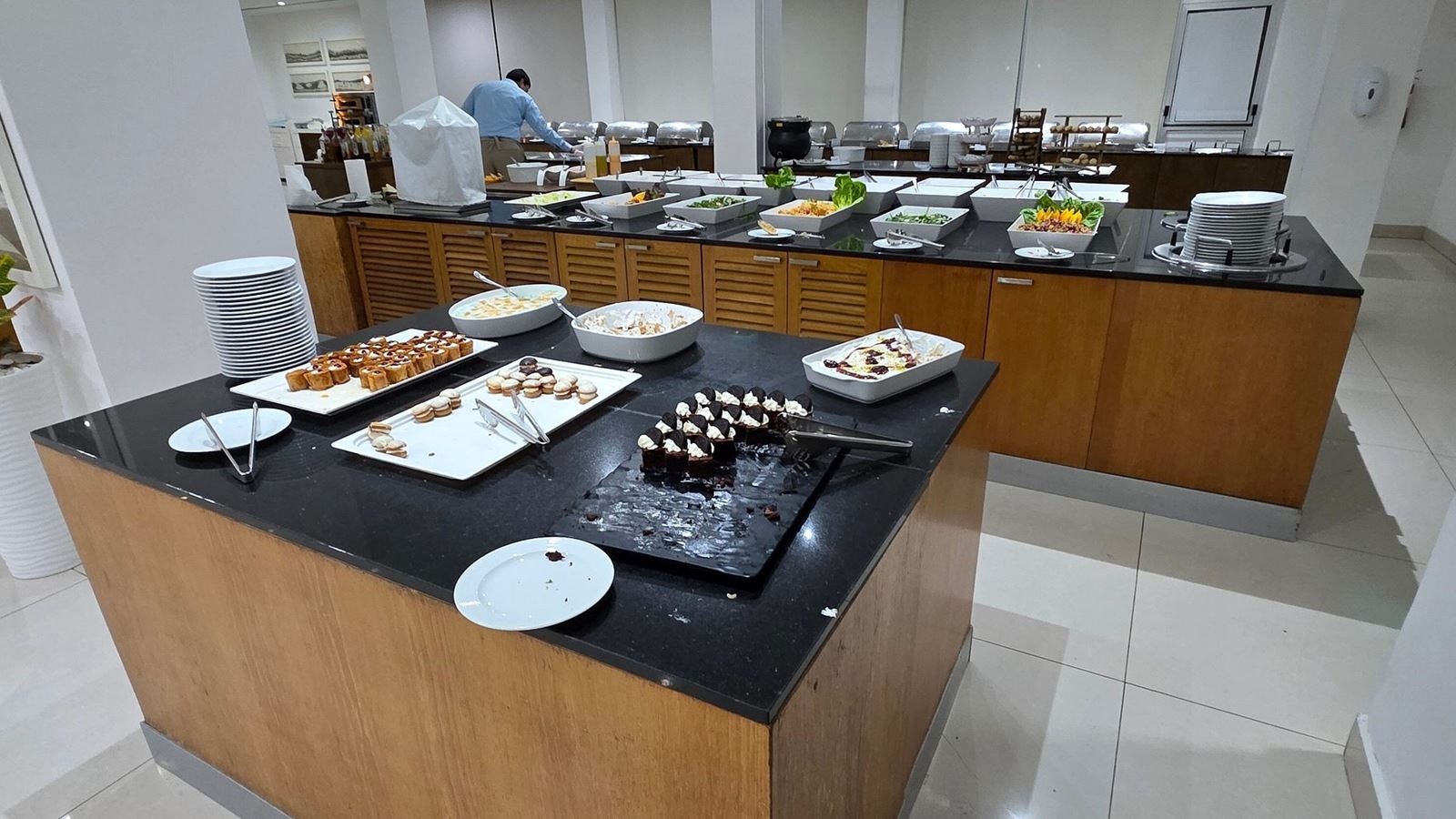 restaurants-restaurants