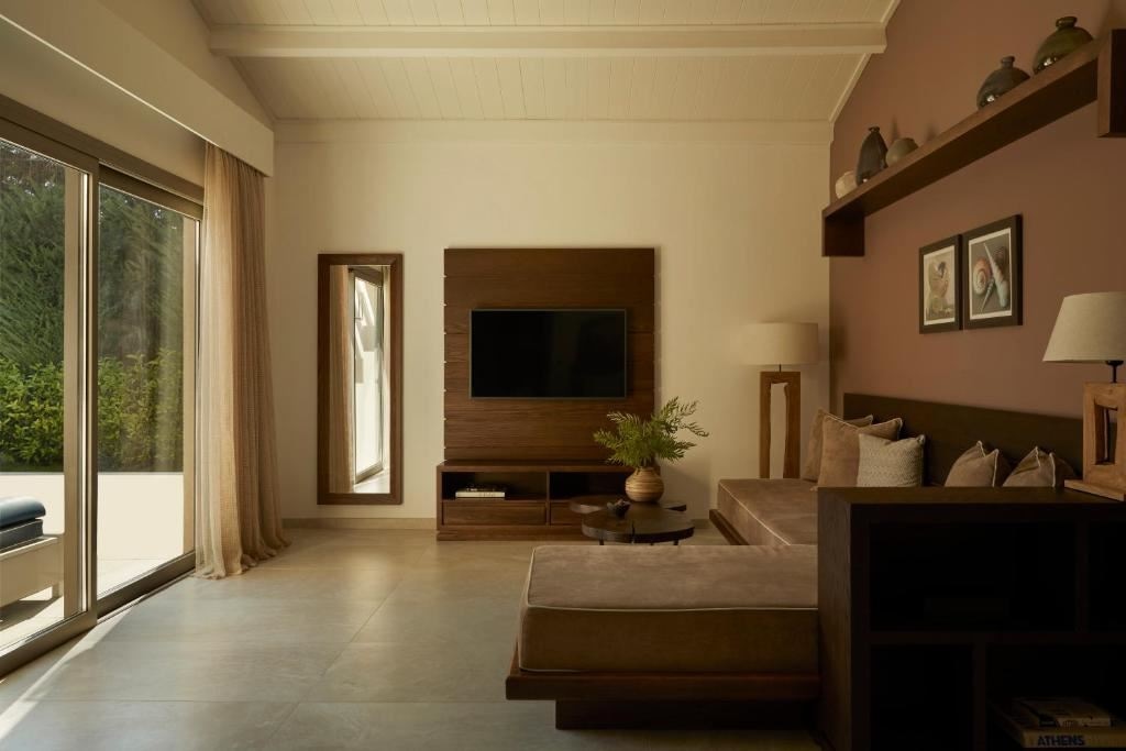 rooms-mare-vip-suite-swim-up-bungalow-area