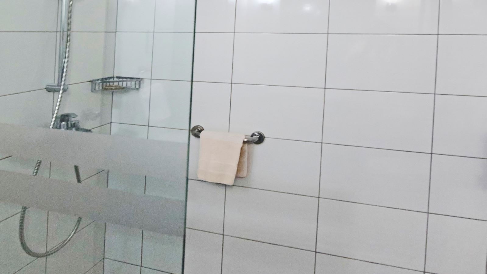 rooms-twin-standard-room-balcony