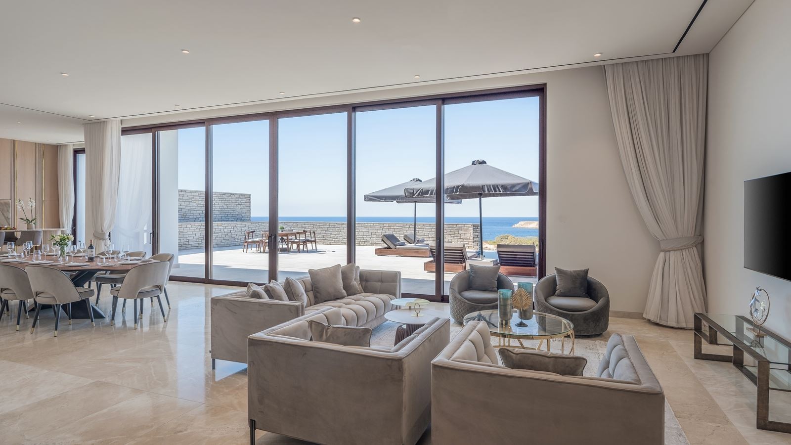 rooms-presidential-suite-privatepoolterrace