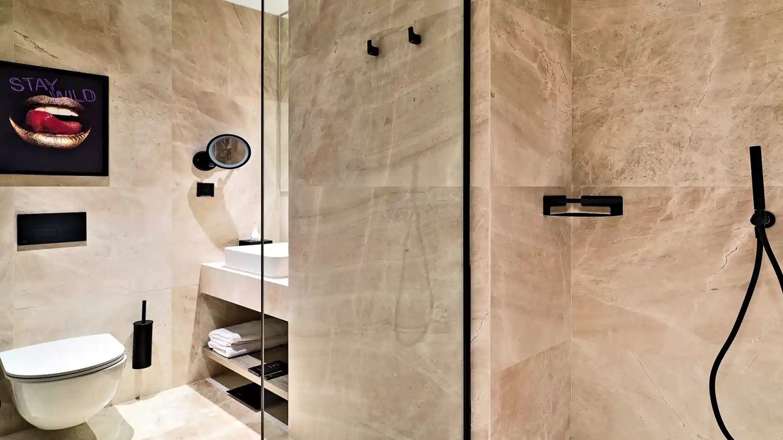 rooms-superior-room-inland-view