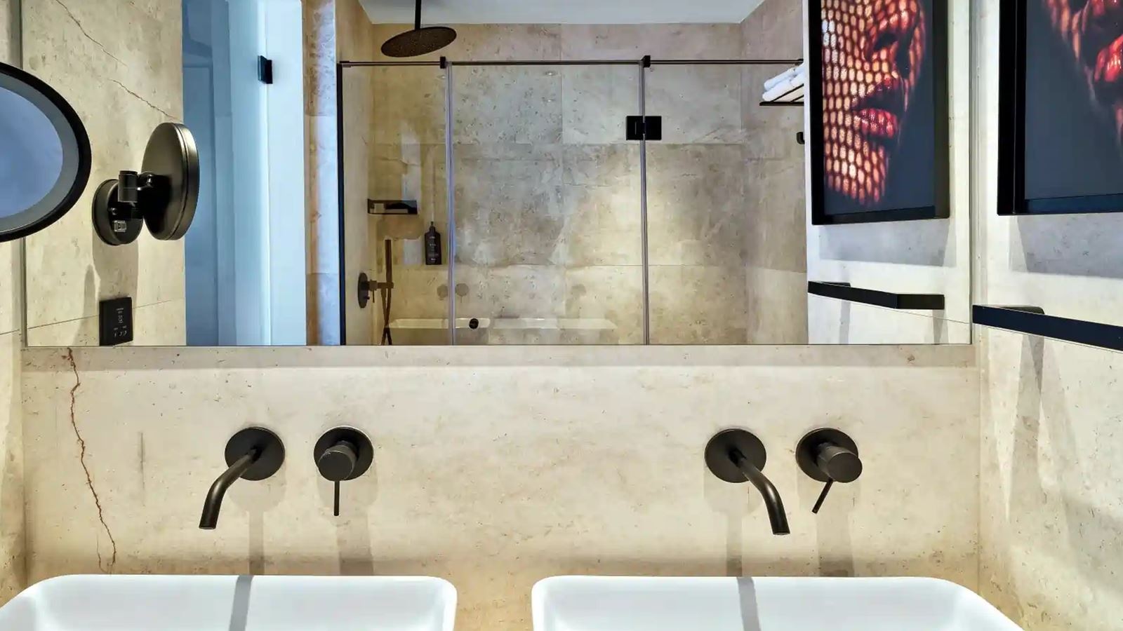 rooms-executive-suite-inland-view