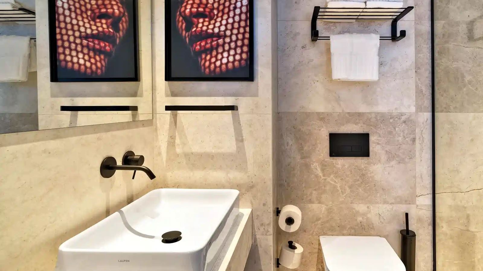 rooms-executive-suite-inland-view