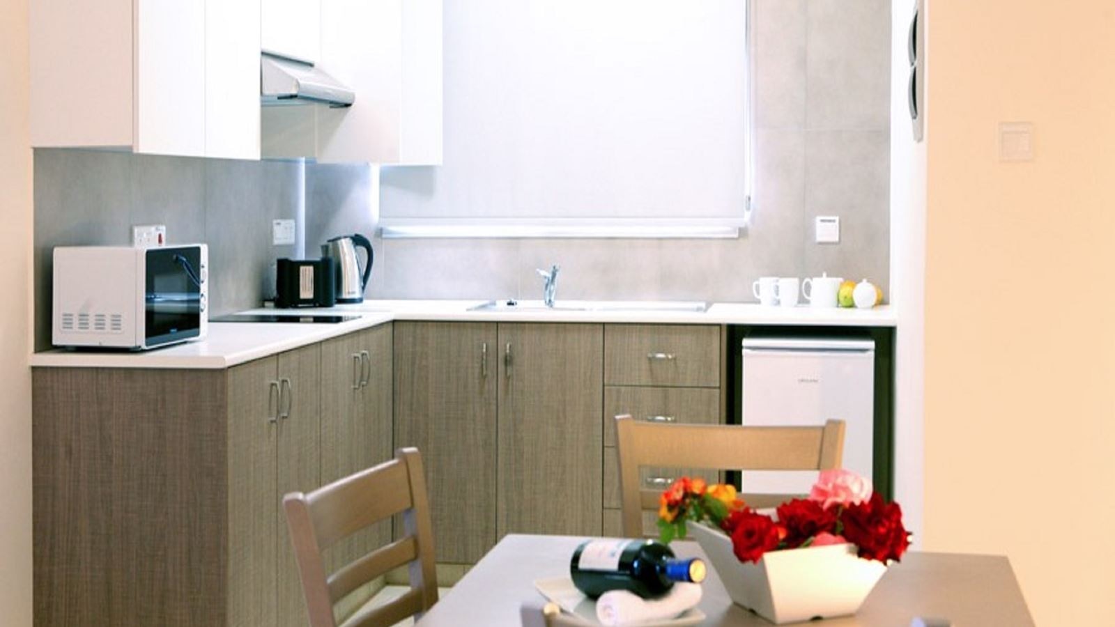 rooms-deluxe-suite-balcony-or-terrace