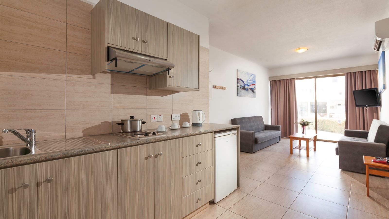 rooms-standard-maisonetteinland-viewbalcony