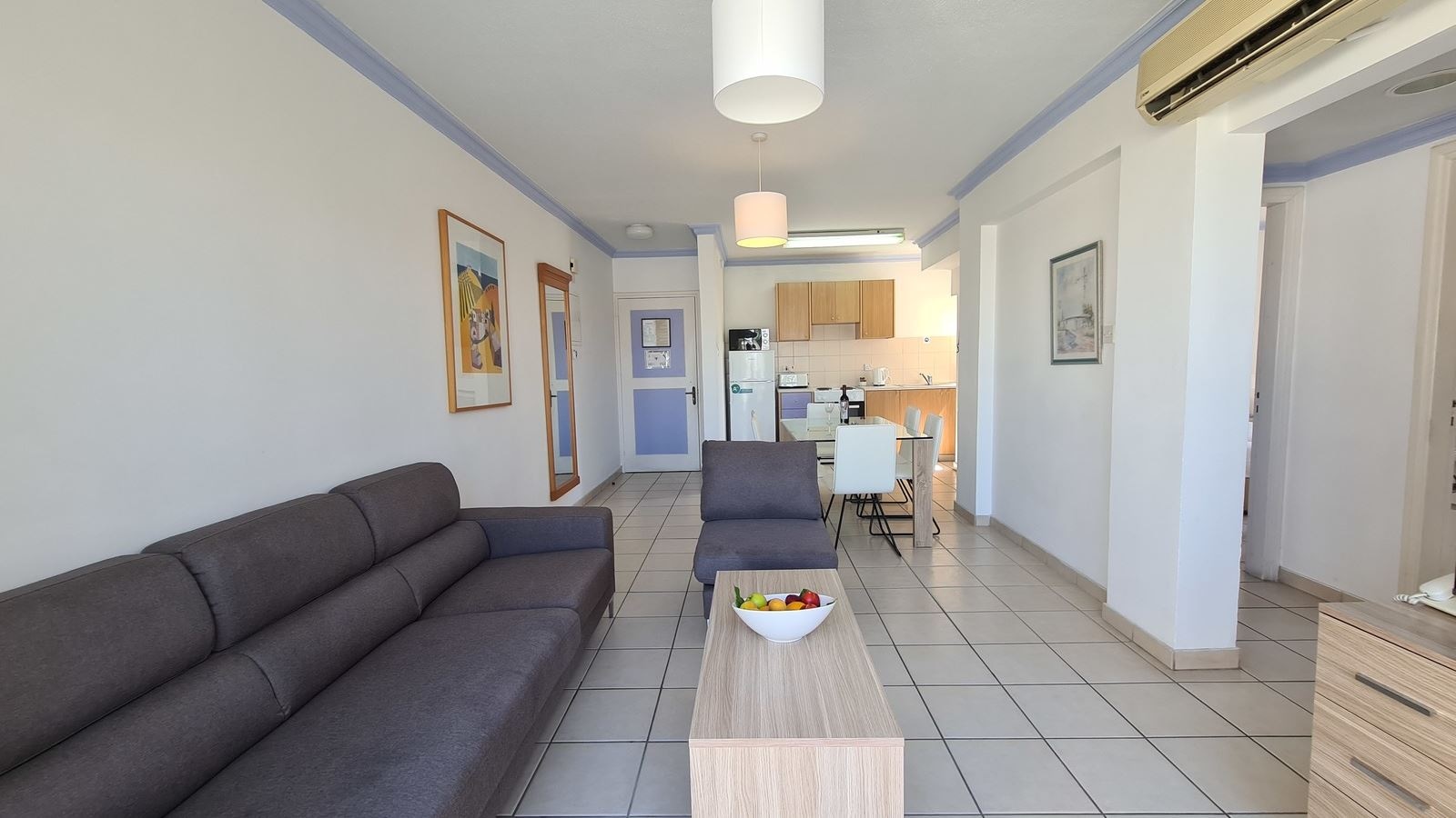 rooms-2-bedroom-superior-apartment--balcony