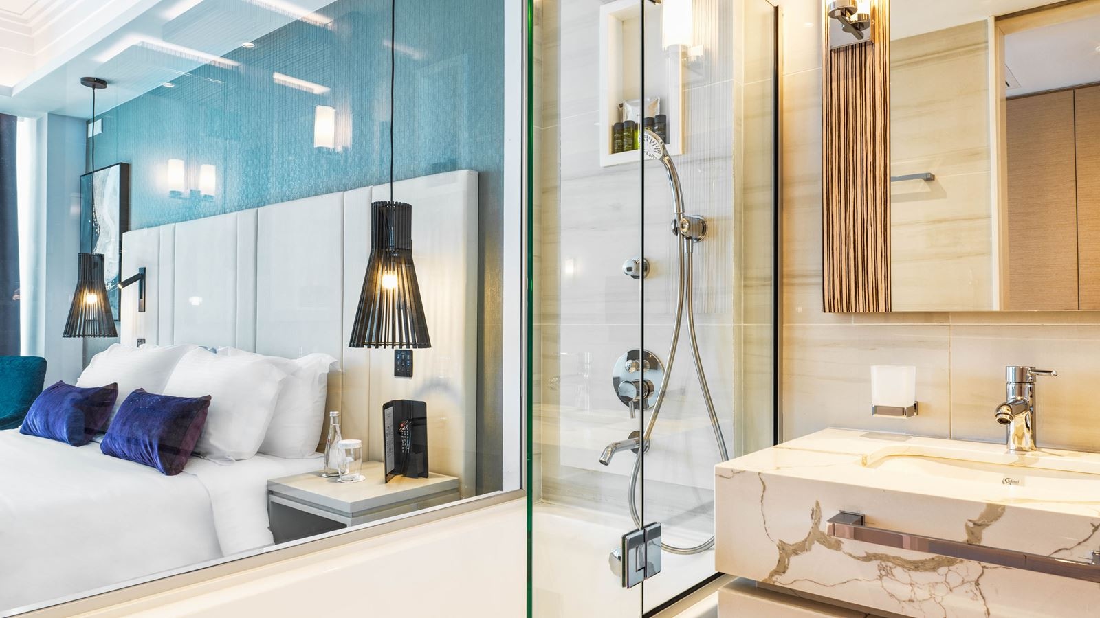 rooms-deluxe-room-garden-pool-view-balcony-or-terrace