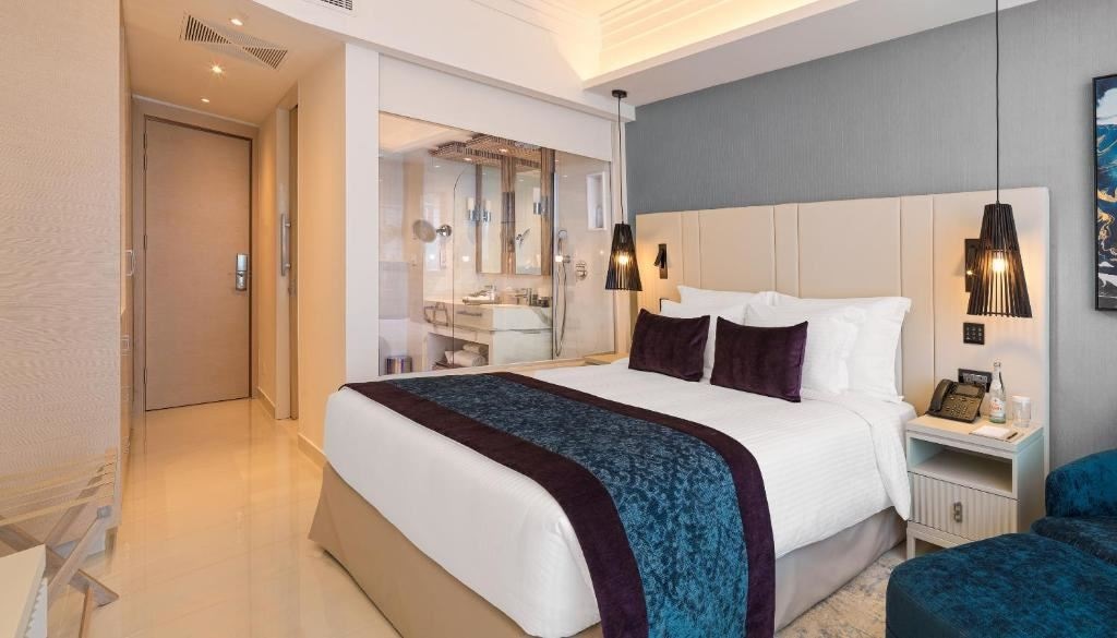 rooms-deluxe-room-inland-view