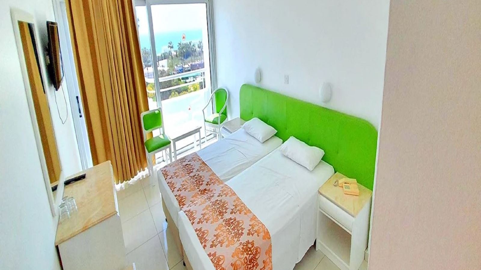 rooms-standard-room-seaview-balcony-or-terrace