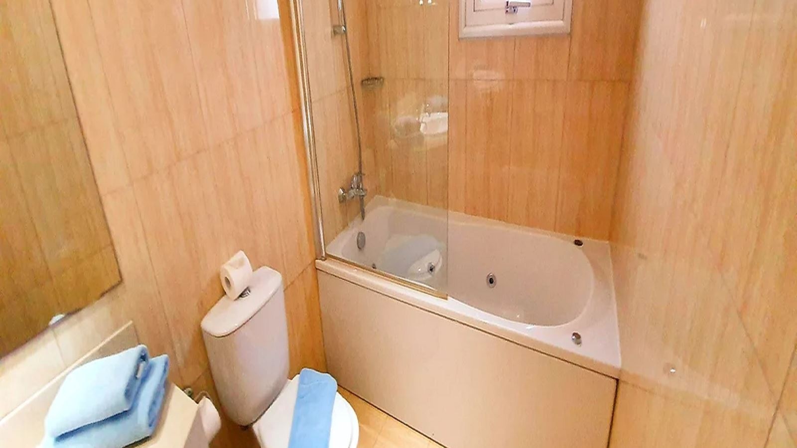 rooms-superior-room-inland-view