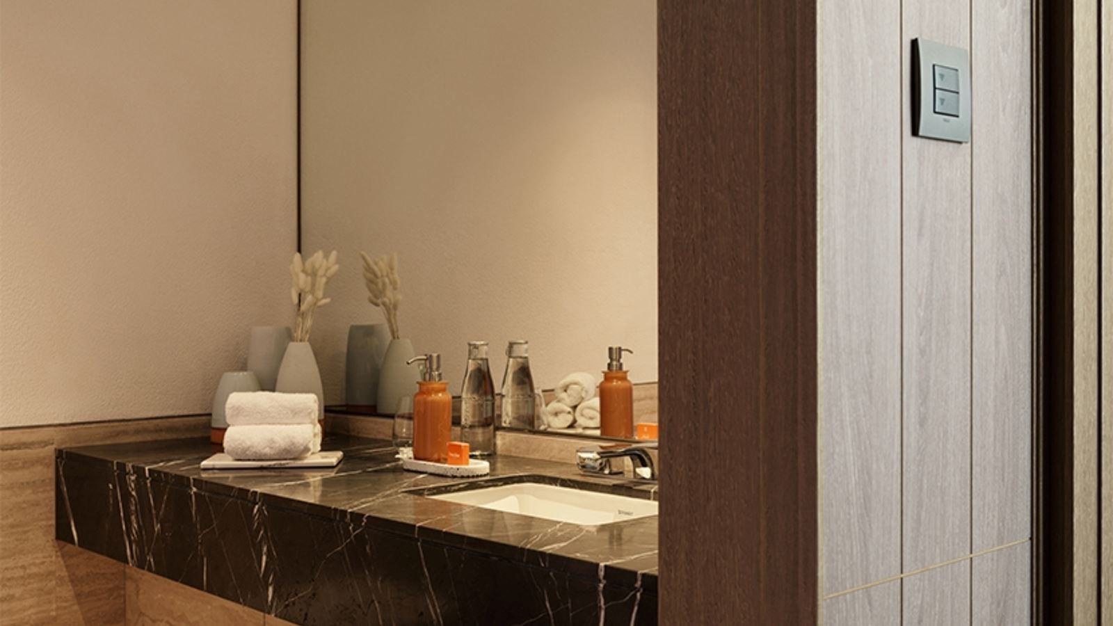 rooms-sky-suite-panorama-view-balcony