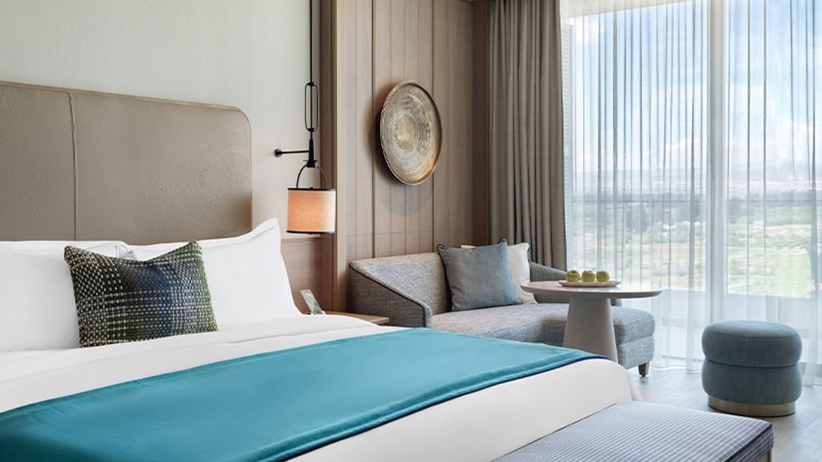 rooms-superior-room-inland-view-balcony