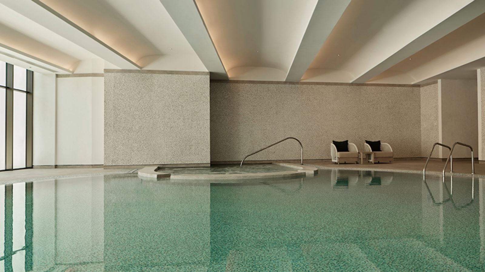 pools-indoor-pool