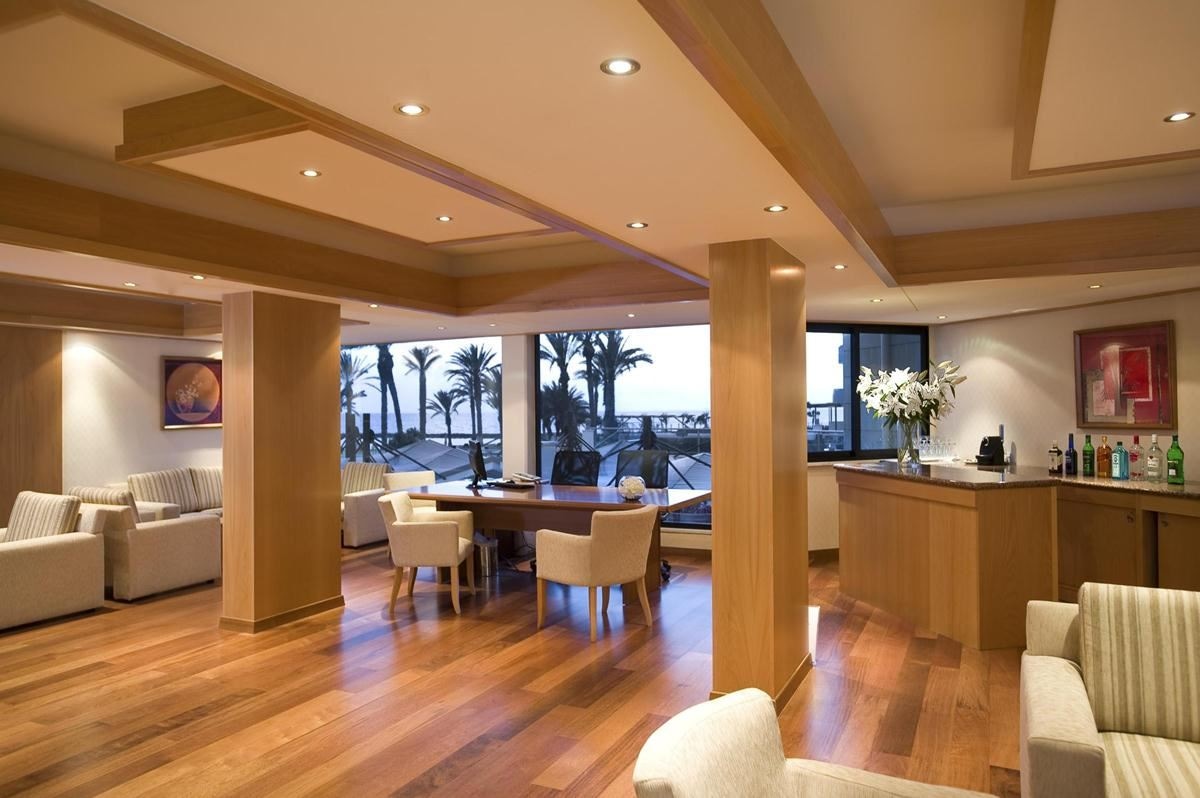 general-main-building