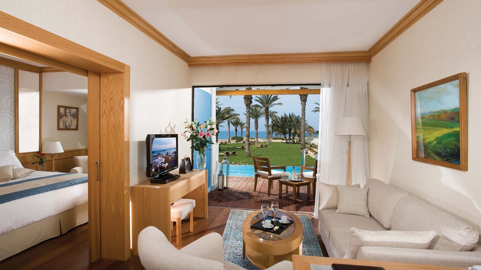 rooms-executive-one-bedroom-suite-seaview-with-private-pool