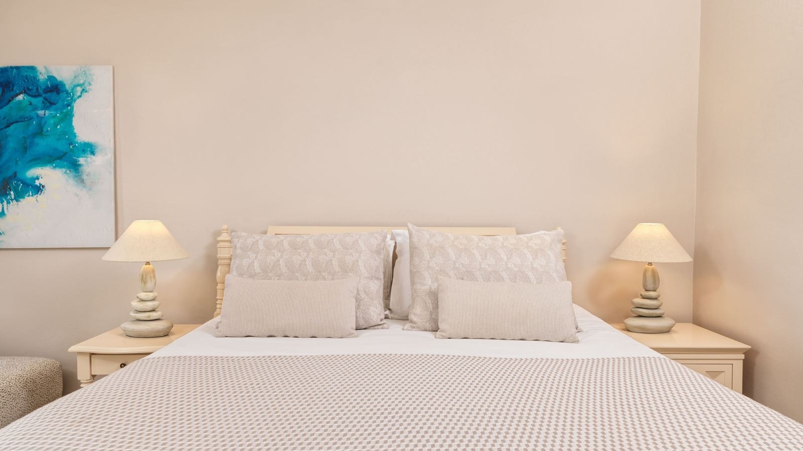 rooms-deluxe-double-room-golf--sea-view