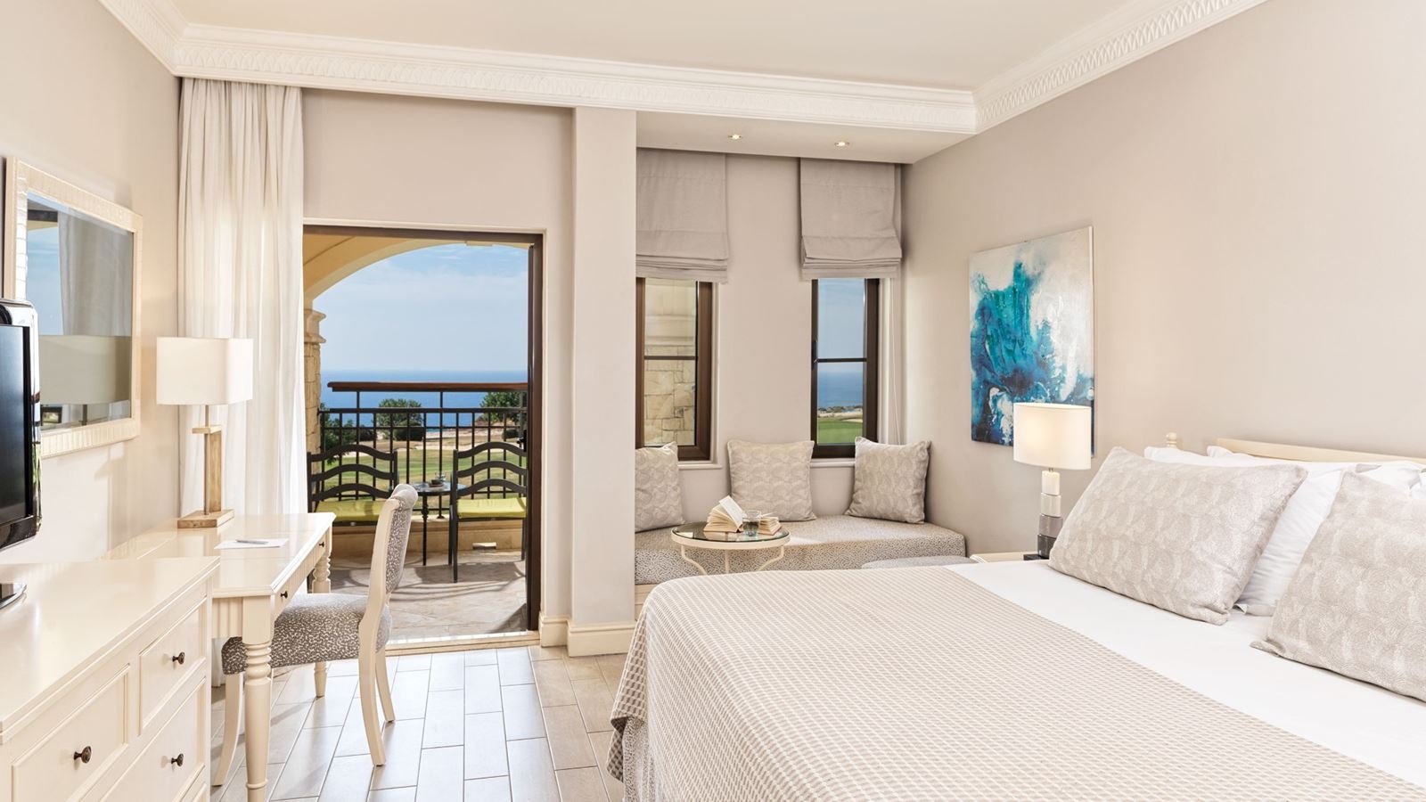 rooms-deluxe-double-room-golf--sea-view