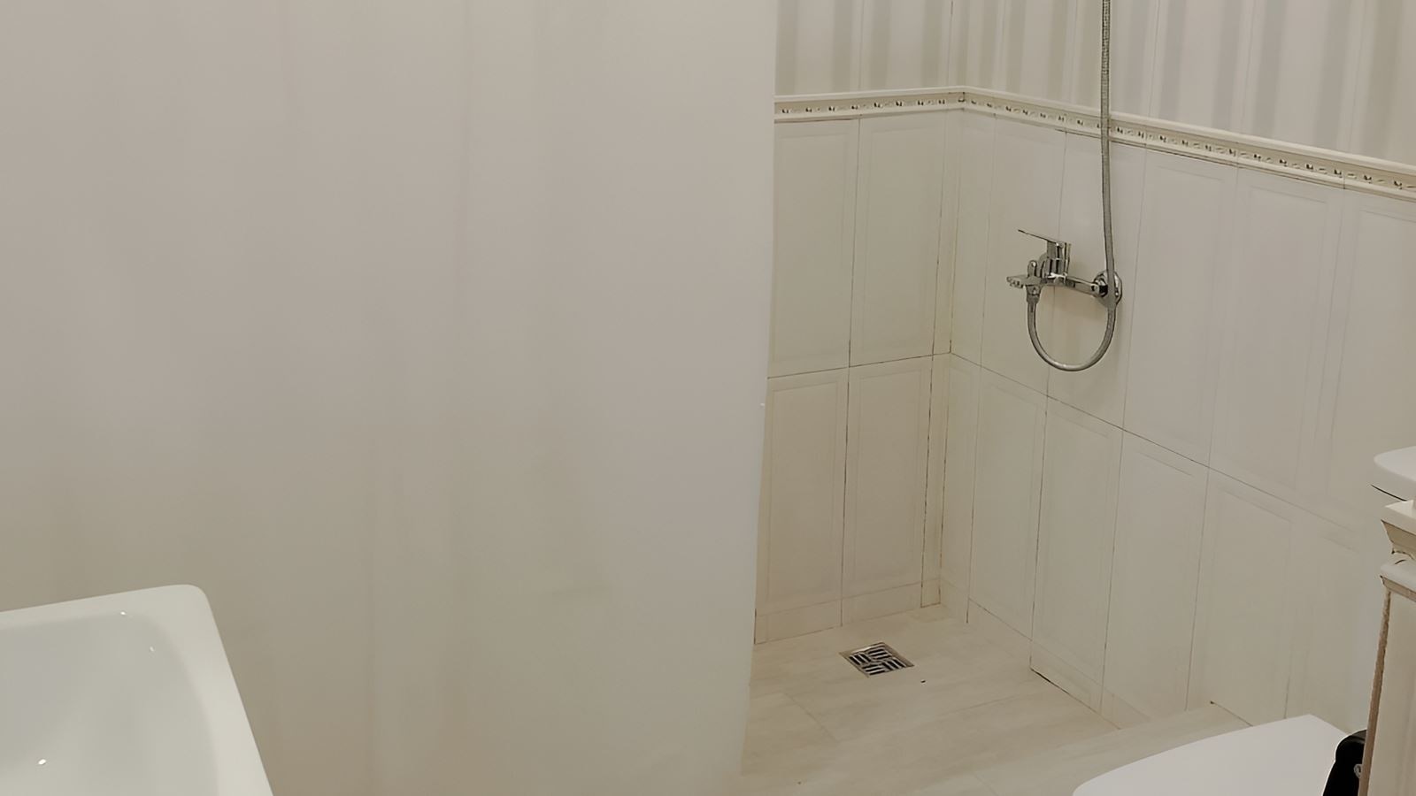 rooms-room-for-4-no-balcony