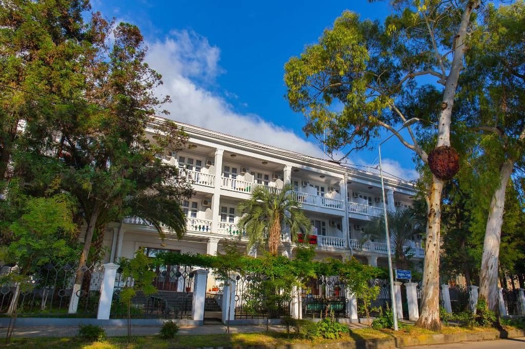 general-main-building