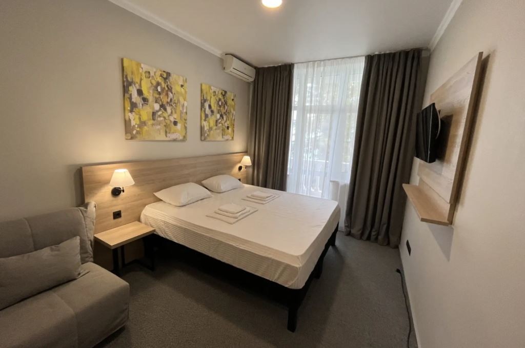 rooms-standart-evro-balcony-corp-3