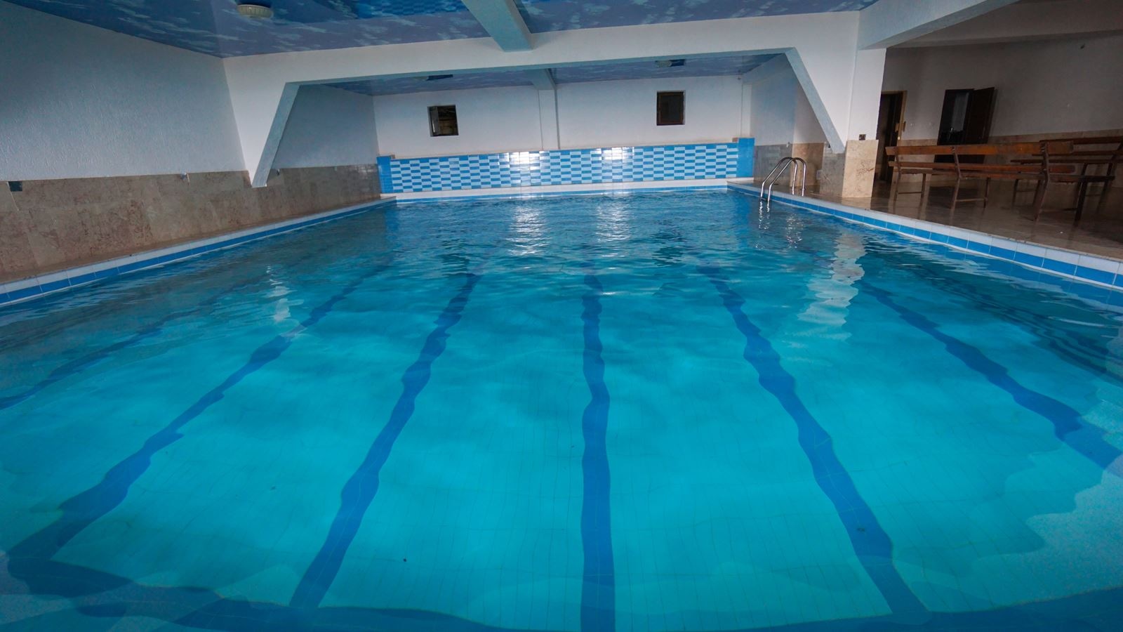 pools-indoor-pool
