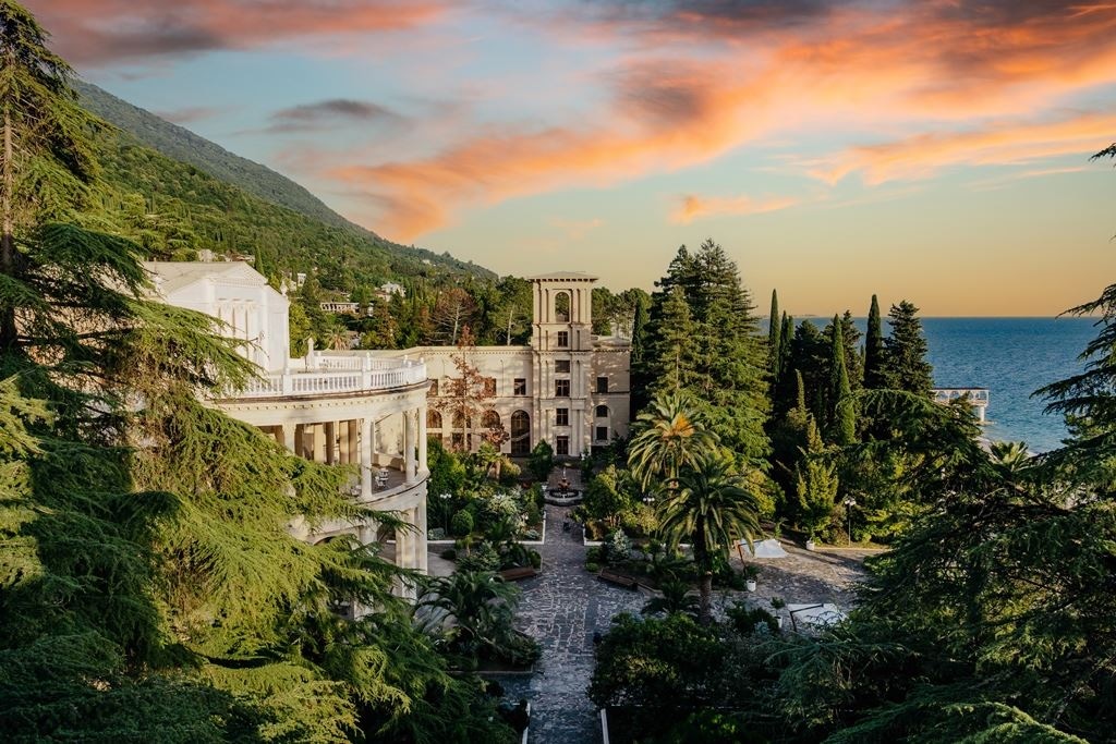 general-main-building